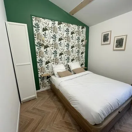 Moon - 46 Apartment *