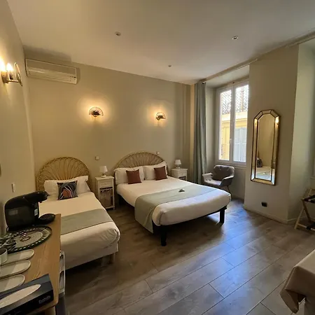 Hotel Garden 3*