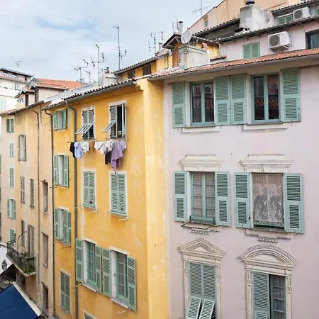 Appartement Magnifique 2p Au Coeur Du Vieux