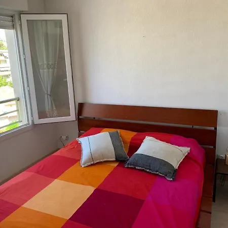 A 5 Minutes Et Vue Splendide! Apartment *