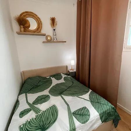 Apartment Appartement T2 Calme Avec Parking Gratuit