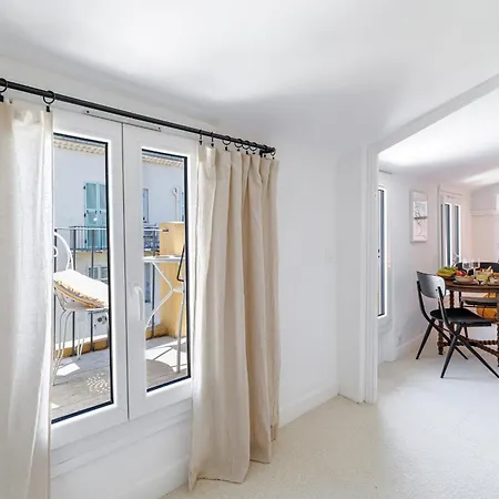 Apartment Negrin - Romantical Terrace - 2 Min From The Sea Nice