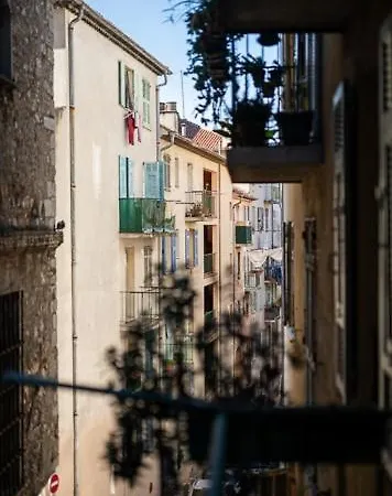 Le Comfy, Cosy Place Dans Le Vieux Avec Climatisation Nice