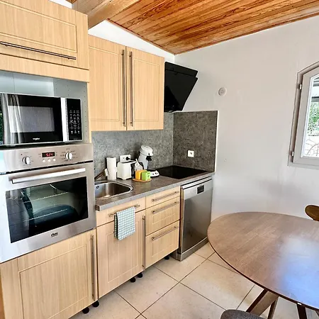 Appartement Magnifique Studio, Piscine, Parking *