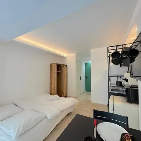 ⁂ Vieux-nice Climatise: Charme Commodites * Nice