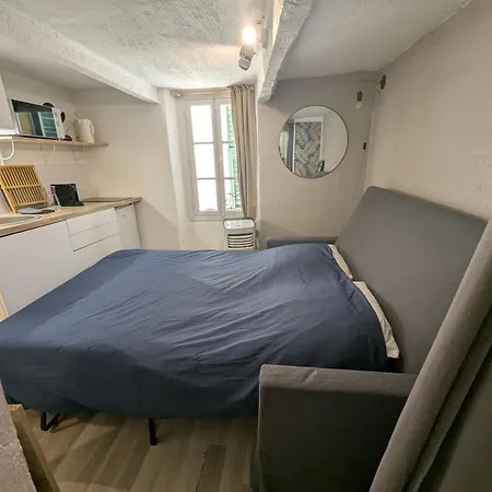 Appartement Au Calme Dans Le Quartier Animé Du Vieux