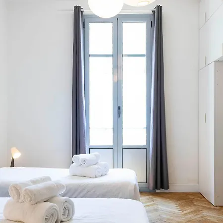 Apartment Grand Climatise Centre