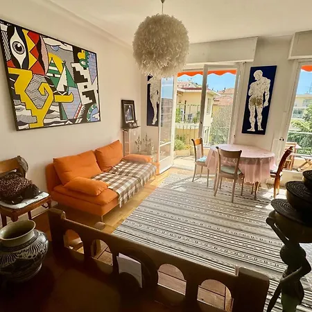 Apartment Beautiful T2 With Balcony Near Downtown *
