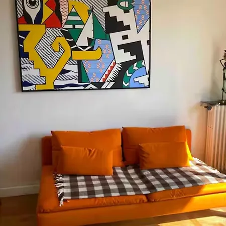Beautiful T2 With Balcony Near Downtown Apartment Nice