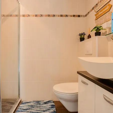 Terrace Ac Lift - Old Town | By Airnest Nice