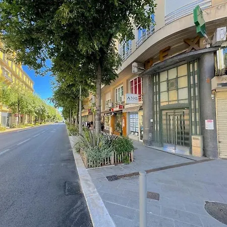 2 Pieces 600m 1km De La Gare Apartment
