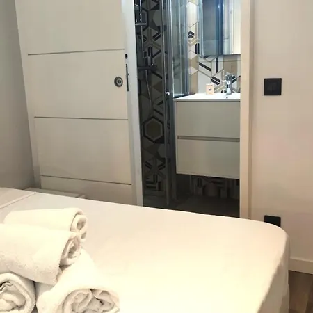 Duplex Centre 201 * Nice