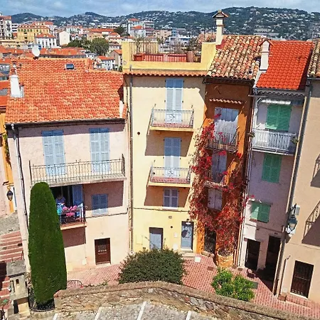 Bohemian Style And Luminous Balcony Appartement *