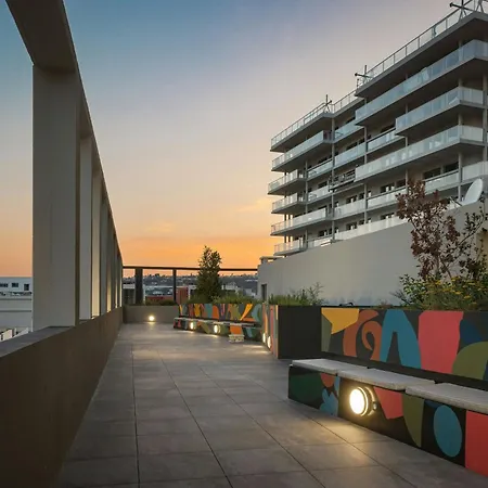 Moxy Hotel