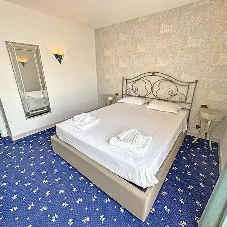 Appartement Panoramic Pebbles Azur *