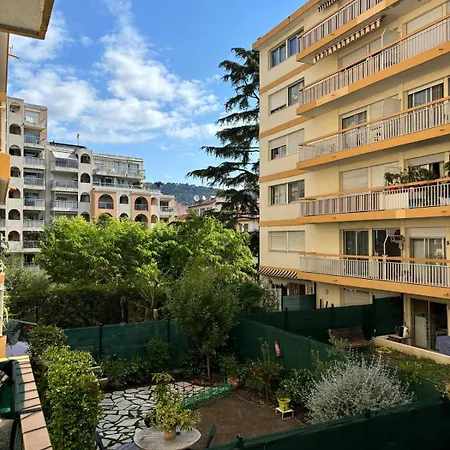 Apartment Superbe 2 Pieces Contemporain Au Coeur De Nice