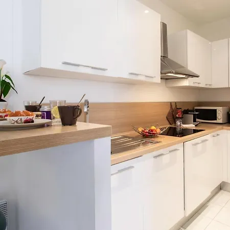 #56 Staywiz Us - 2p Massena Close Promenade, Old Town, Ac