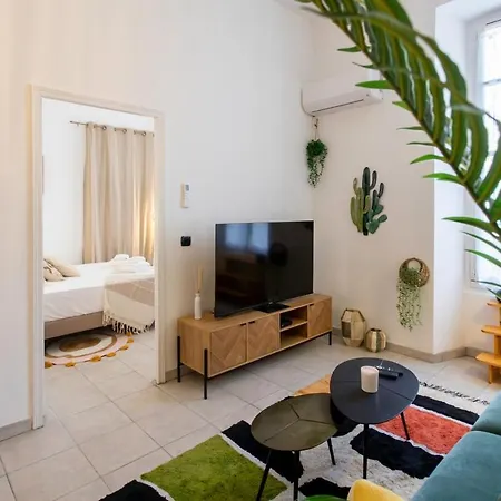 #56 Staywiz Us - 2p Massena Close Promenade, Old Town, Ac Apartment *