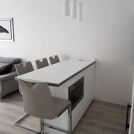 Appartement Neuf Près De La