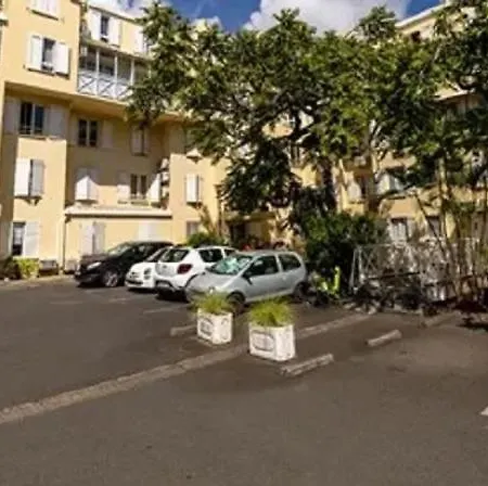 Unite Luxueuse Entierement Renoveecheckprofile Apartment