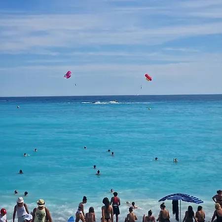 Place,1 Min To The Beach, Apartment *