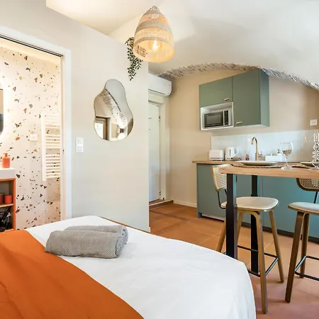 Appartement Renting - Crottib - Rare Pearl Typical Chic Massena & Sea Nice