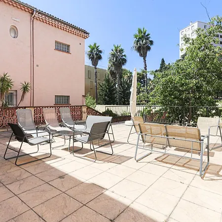 Sàvega - Climatisé Et Proche Appartement Nice