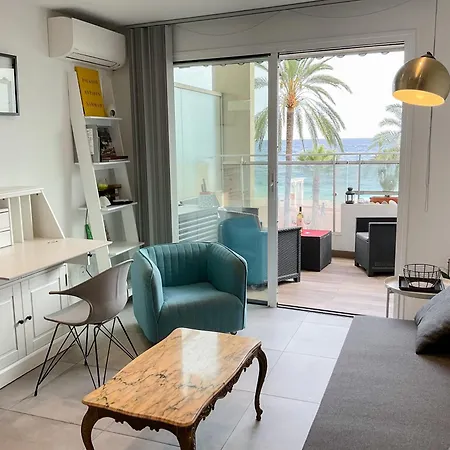 La Prom 2 - A Two Bedroom With A Sea View * Nice