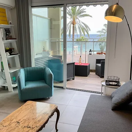 Apartment La Prom 2 - A Two Bedroom With A Sea View Nice