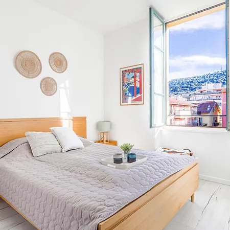Le Palais Du Vieux Port By Interhome Apartment *