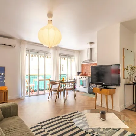 Superbe 2 Pieces Contemporain Au Coeur De * Nice