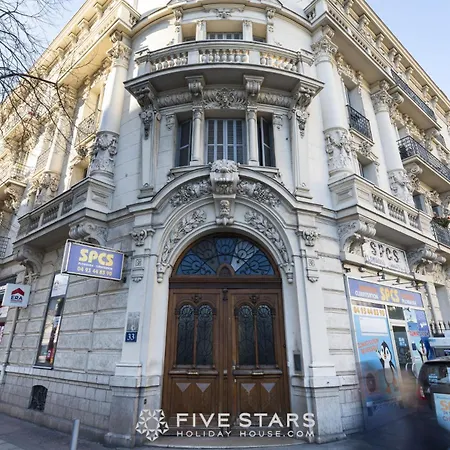 Fleur Fshh Apartment Nice
