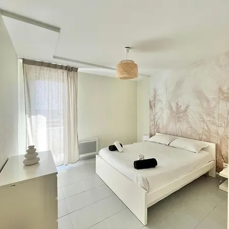 Apartment Le Vauban - Clime - Terrasse - Port -plages - Commerces
