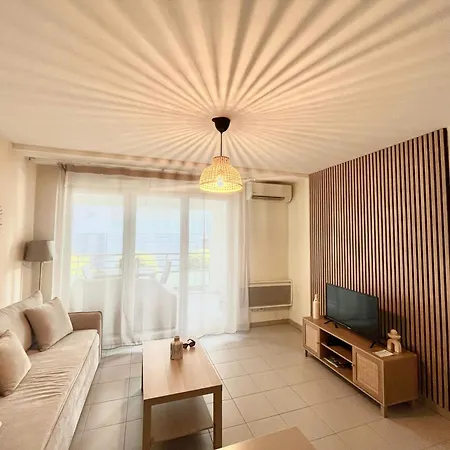Apartment Le Vauban - Clime - Terrasse - Port -plages - Commerces