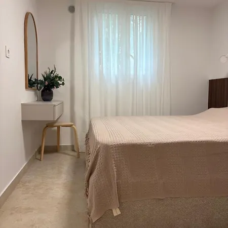 Apartment Neuf 2 Et Salon - Proche & Aeroport Nice