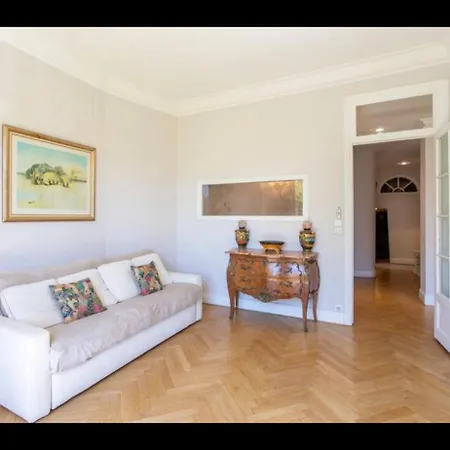 Apartment Le Grand Bourgeois A Nice