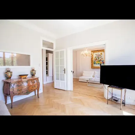 Apartment Le Grand Bourgeois A *