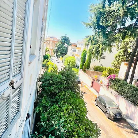 Apartment Sublime 2 Bedroom Spacious And Bright Ac Private Parking *