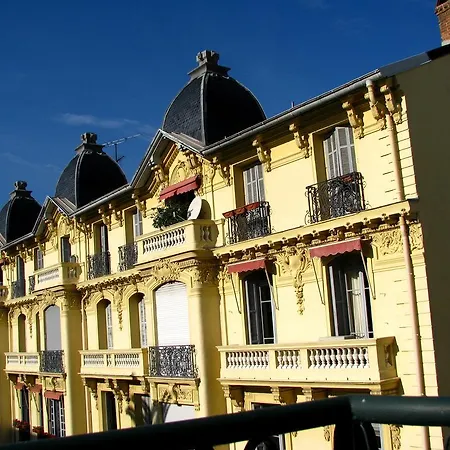 In Rue Halevy Nice