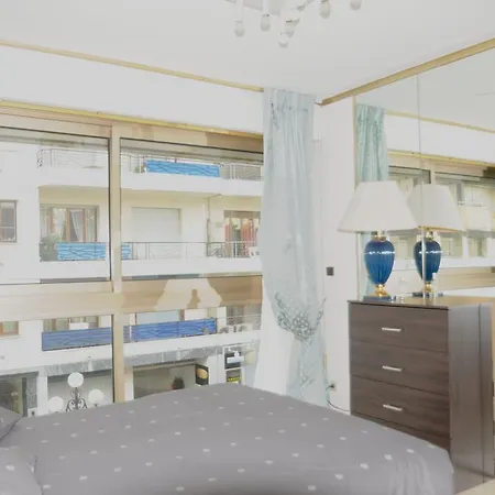 Centre Promenade Golden Square Terrace 1 Min Walk To The Beach Ac *
