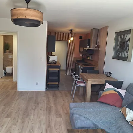 Lovely With Private Garden And A Swimming-pool Apartment