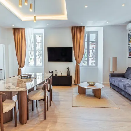 Appartement Magnifique - Jacuzzi - Port De Nice
