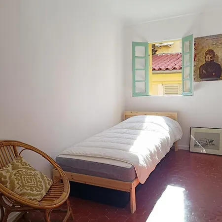 Charming In With Balcony * Nice