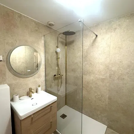 Vieux Coulee Verte Apartment *
