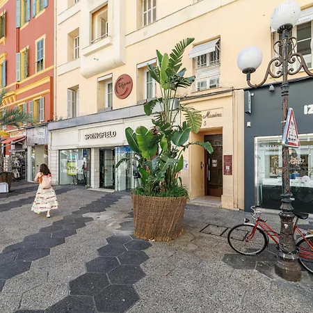 Ultra Rue Massena 1 Bdr Nice