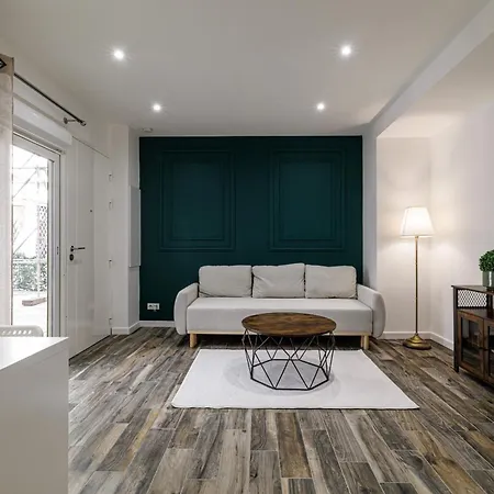 Ultra Rue Massena 1 Bdr Apartment