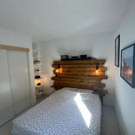 Appartement Beautiful On The Heights Of - Parking