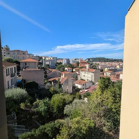 Les Volets Bleus Apartment Nice