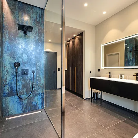Apollinaire Hotel 4*