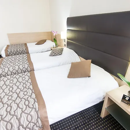 Pam Hotel